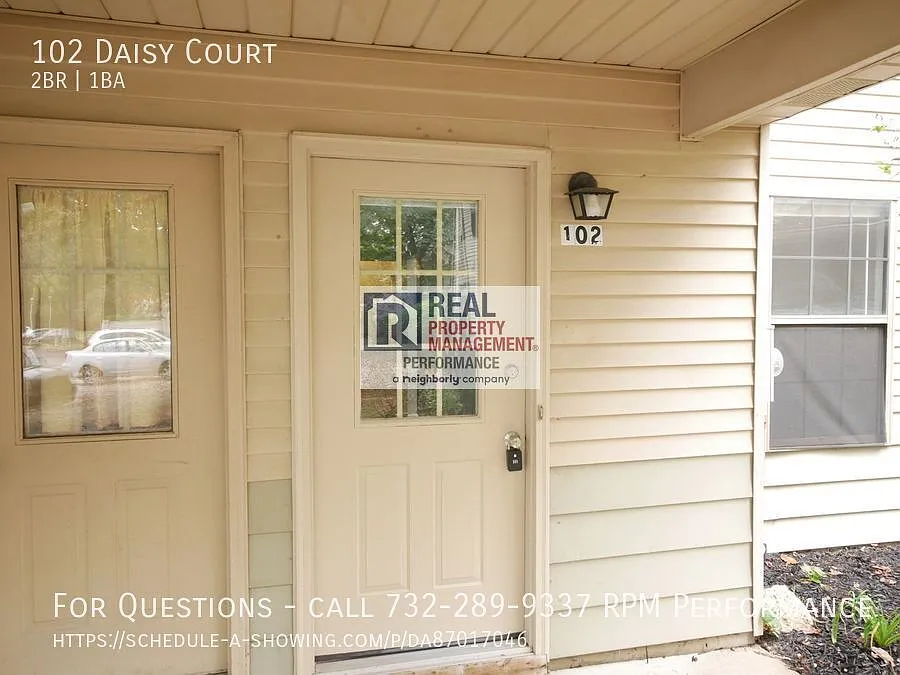 60 Acres Reserve Condominium - 2 BR 1 BA Washer/Dryer — Photo 2