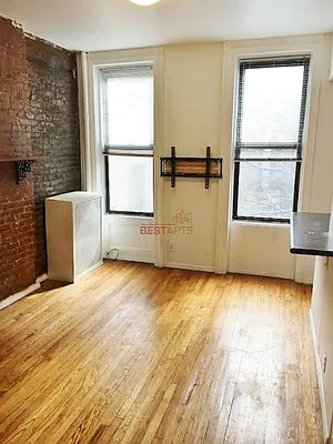 Rented by Best Apartments North Inc | media 32