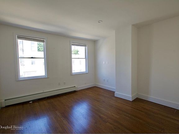5th image of 1020 47th Ave #2
