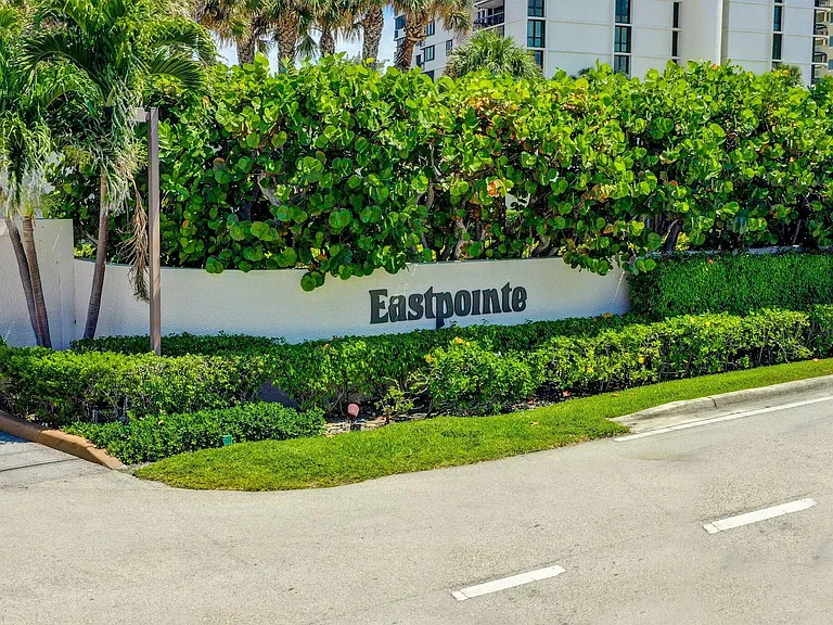 5380 N Ocean Dr #17E — Photo 32