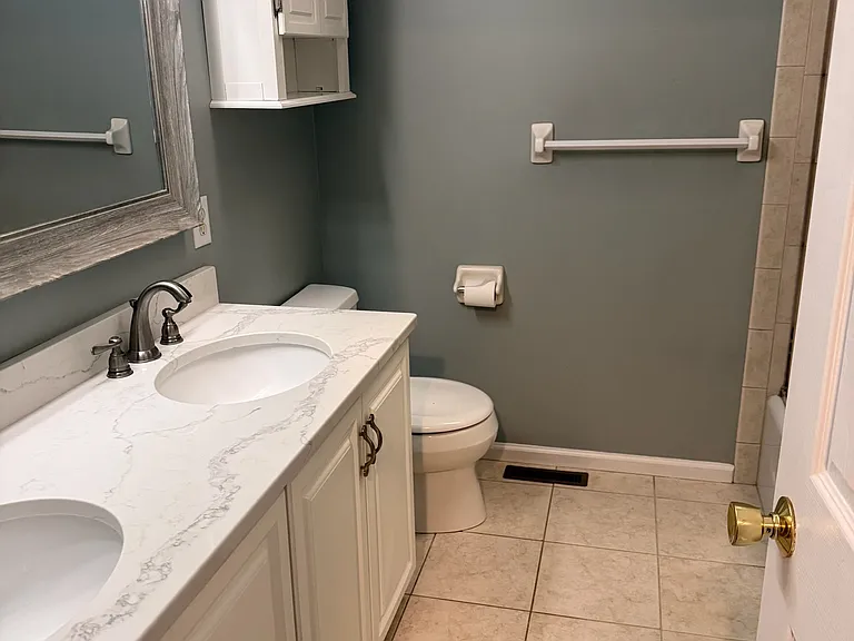 1107 Fern Hollow Dr — Photo 7