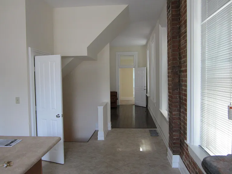 2614 Eden Avenue — Photo 4