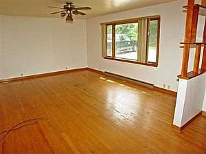 3rd image of 114 N 18th St