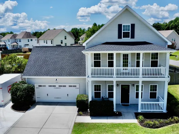 124 Foggy River Way, Jacksonville, NC 28540