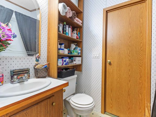 rapid-city-south-dakota-117827752 picture