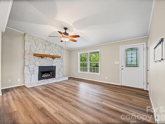 5th image of 5590 Liberty Hill Rd