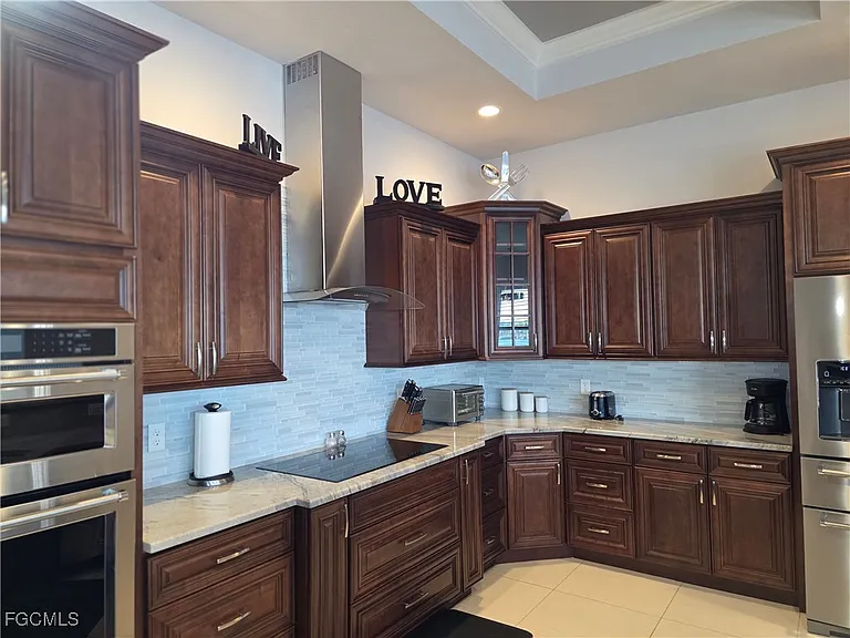 1255 NW 38th Ave — Photo 27