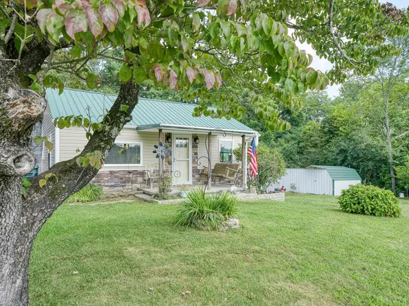 161 Dayton Ave, Crossville, TN 38555