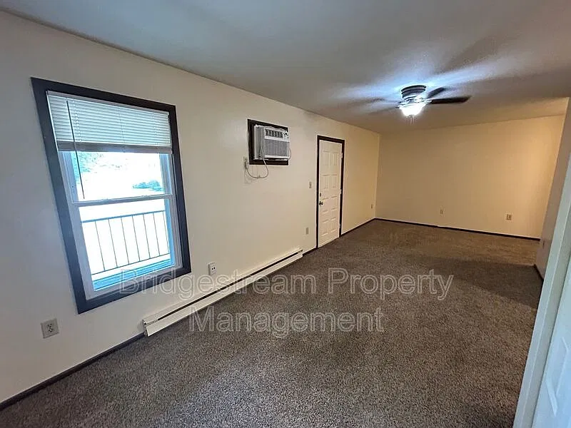 7123 Springboro Pike #25
