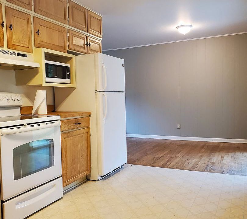 1st image of 1385 Linden Ave