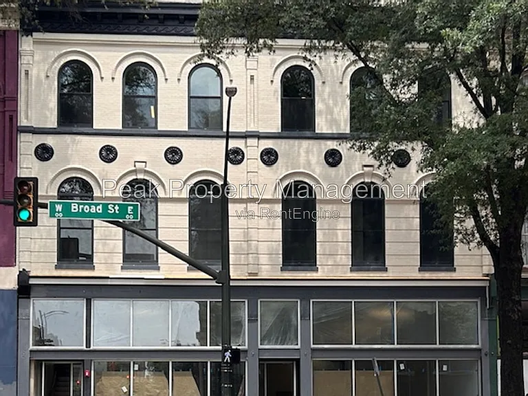 2 E Broad St #206 — Photo 6