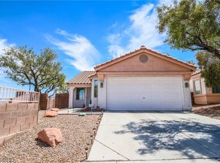 7803 W Rainshower Dr, Las Vegas, NV 89147