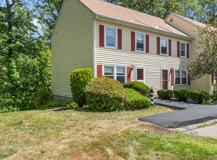 40 Powder Mill Drive #40, Kennebunk, ME 04043