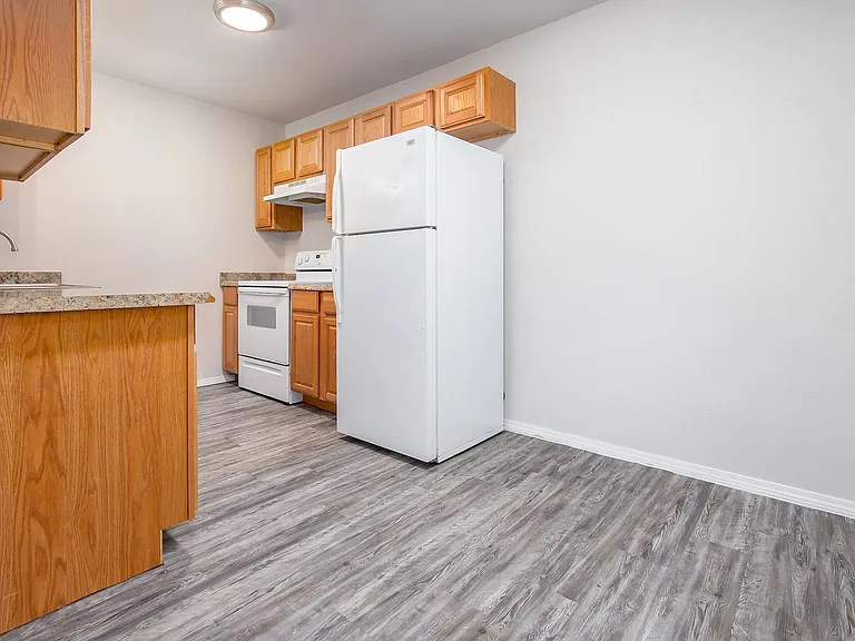 Buffalo Creek Apartment Homes — Photo 9
