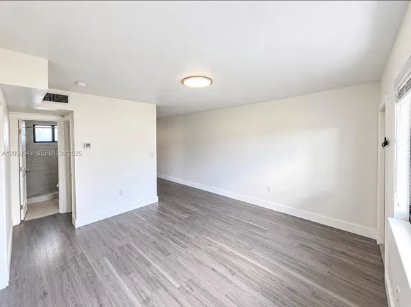 1020 Opa Locka Blvd APT 2, Opa Locka, FL 33054