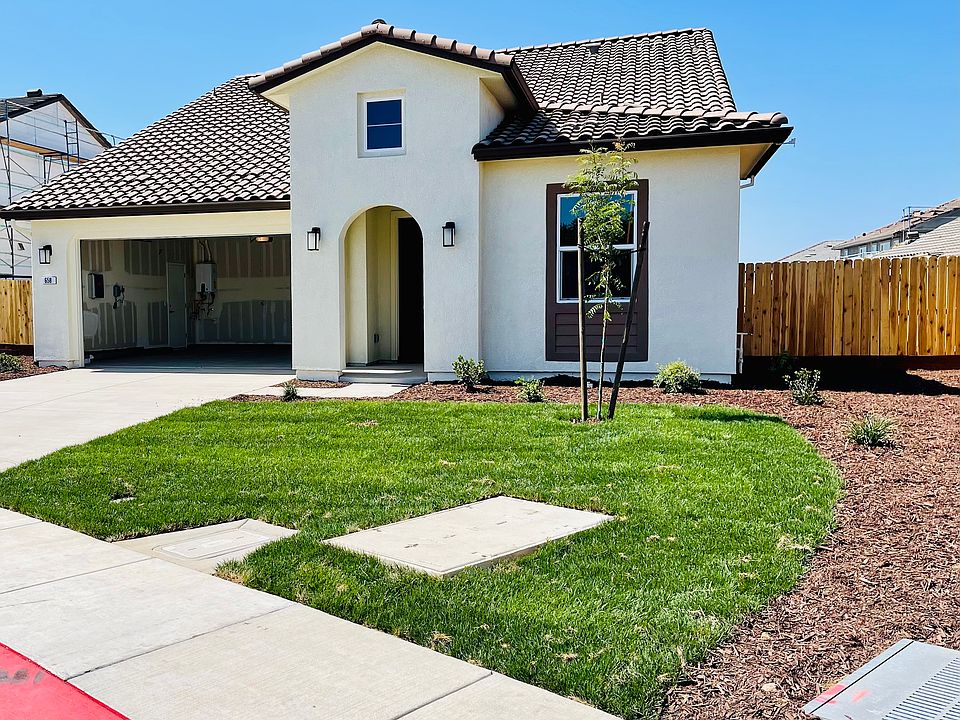1st image of 658 Arlington Way