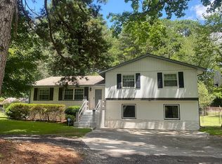 5230 Cascade Palmetto Hwy, Fairburn, GA 30213