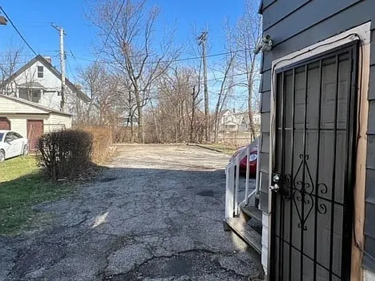 10005 Mount Auburn Ave #2 — Photo 10