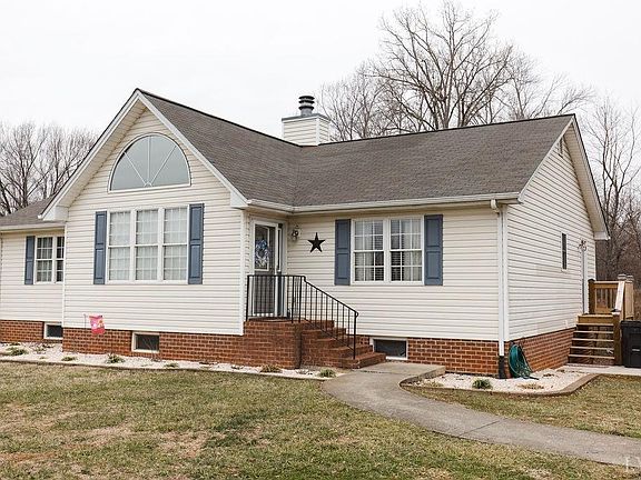 2nd image of 184 Fernridge Ct