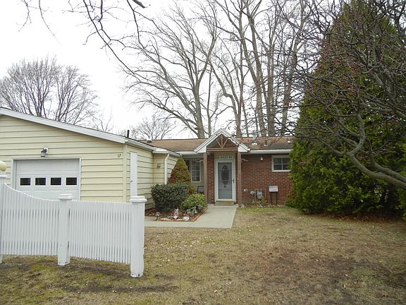 2nd image of 17 Maryland Rd