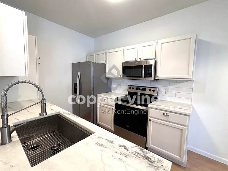 12943 Lafayette St #G — Photo 11