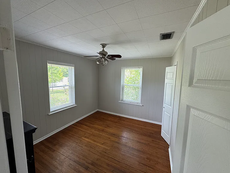 629 New York Ave — Photo 13