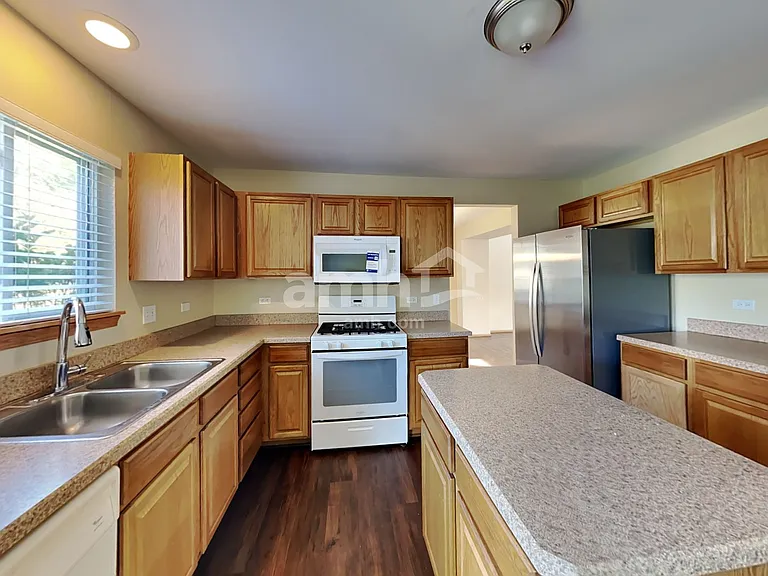 34406 N Columbine Ct — Photo 3