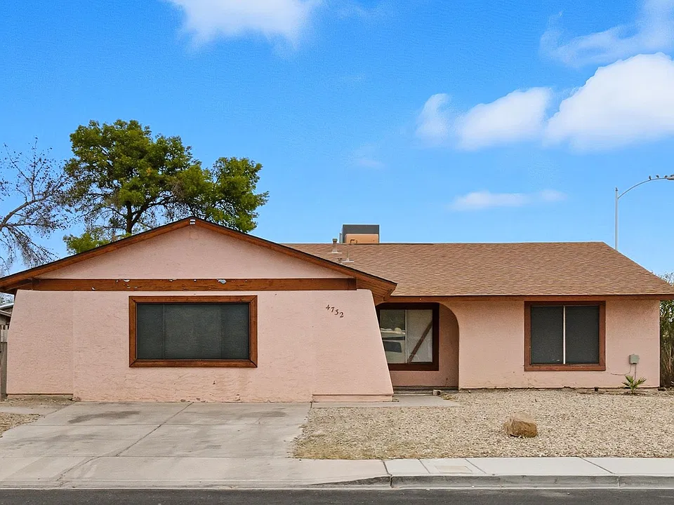 4732 Lakestream Ave