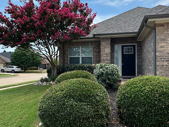 2nd image of 4552 Hickory Meadows Ln