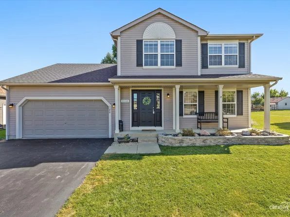 180 W Prairiefield Ave, Cortland, IL 60112