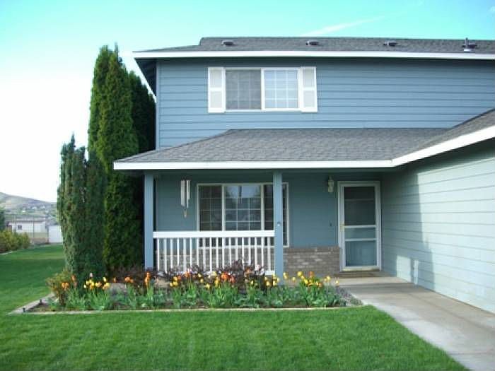 1st image of 5103 Holly Way