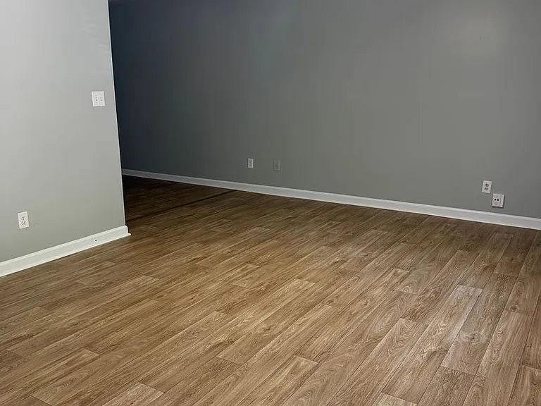 1411 Wingate St — Photo 2