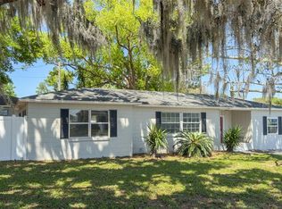 1047 Clay Blvd, Eustis, FL 32726
