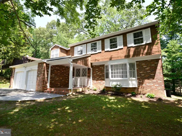 1317 Forestwood Dr, Mc Lean, VA 22101