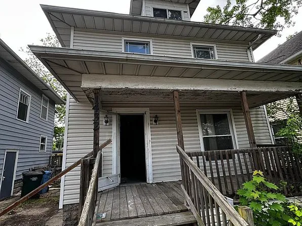 1432 Massachusetts Ave, Lansing, MI 48906