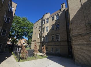 6127 N Claremont Ave #1, Chicago, IL 60659