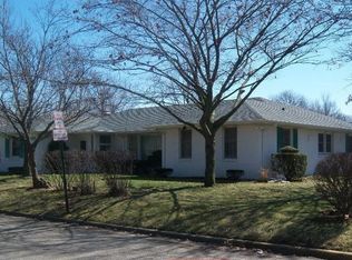 1204 Greenbriar Dr, Anderson, IN 46012