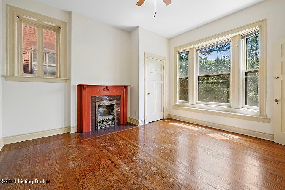 1st image of 1422 S 1st St #2