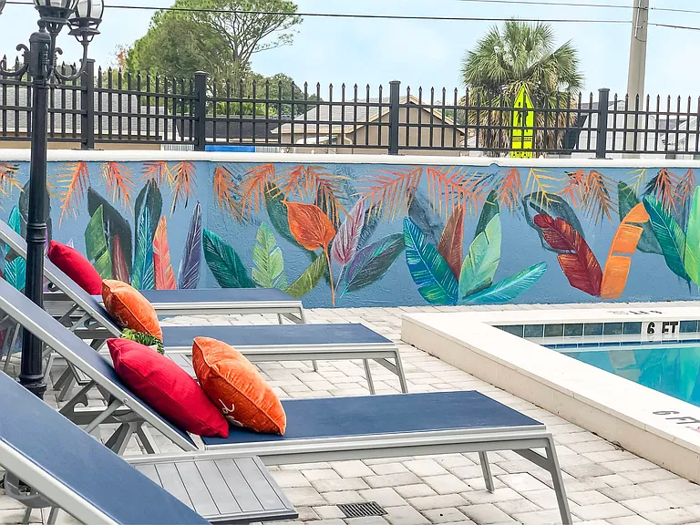 Meridian Luxury Condominiums — Photo 86
