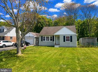 719 S Valley Ave, Vineland, NJ 08360