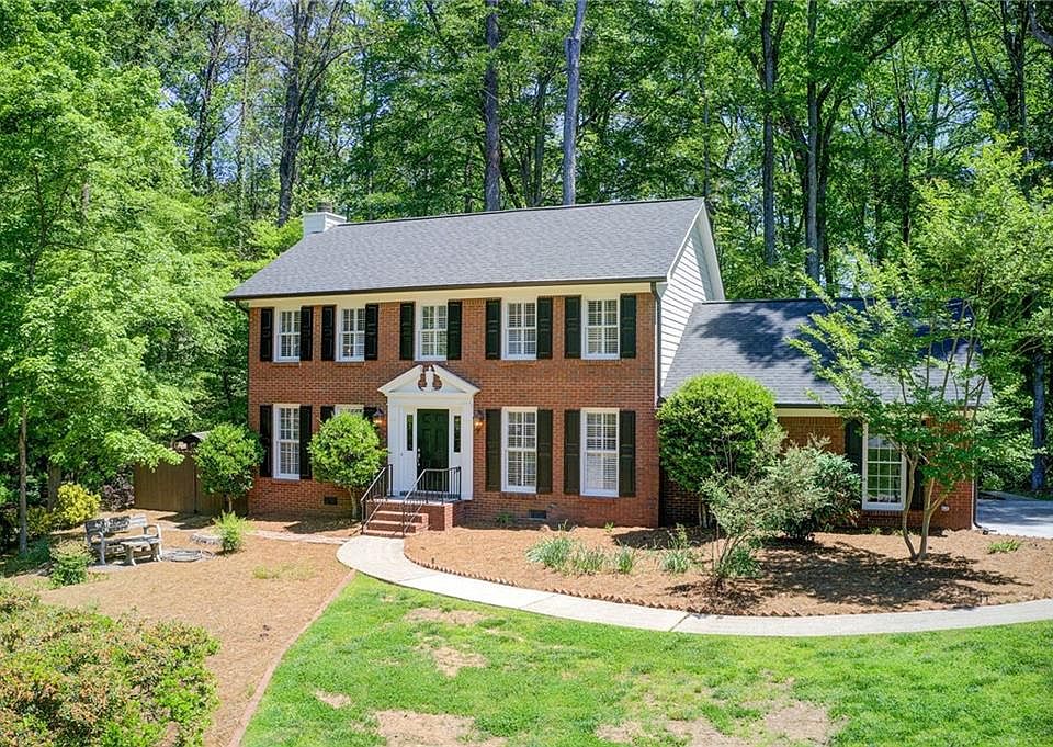 1st image of 4343 Hallbrook Dr