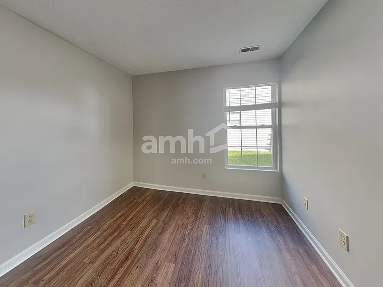 1159 Spring Meadow Ct — Photo 13
