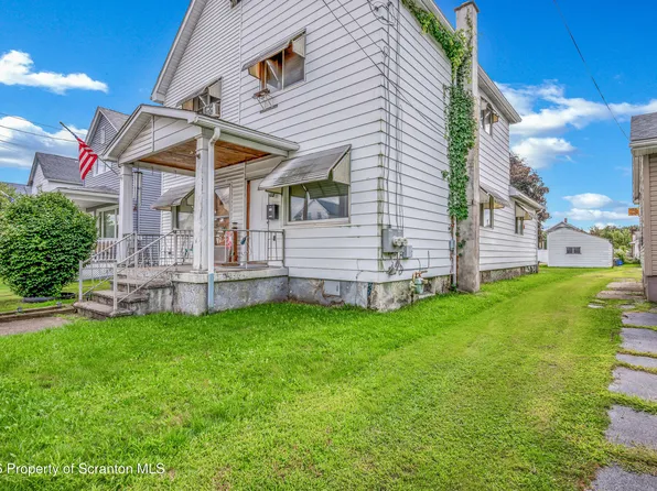 269 Poplar St, Dickson City, PA 18519
