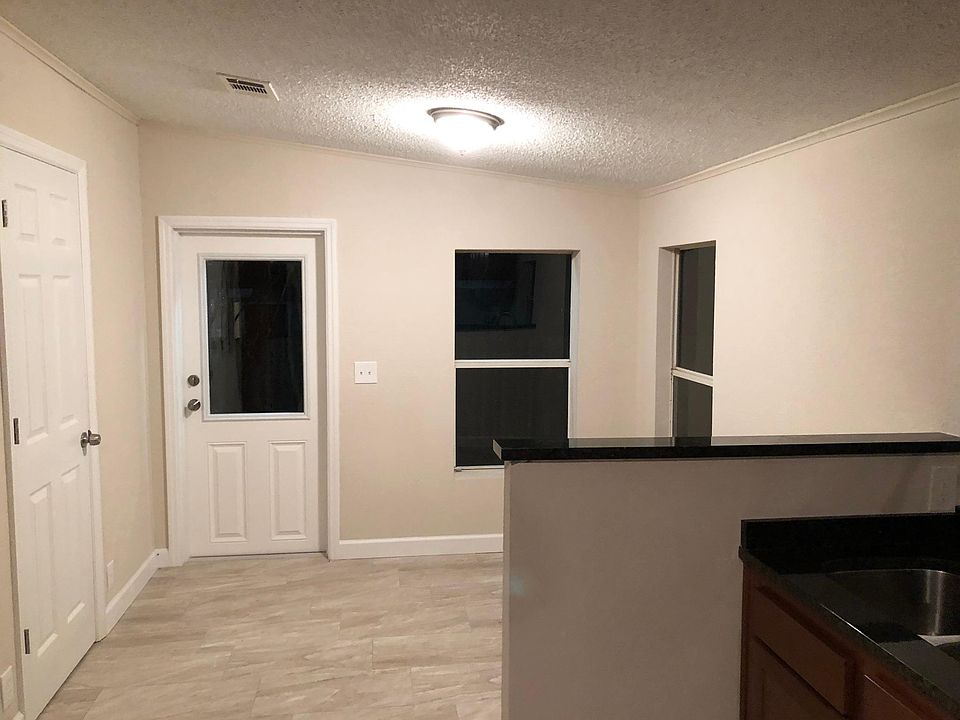 1st image of 71 Hernandez Ave