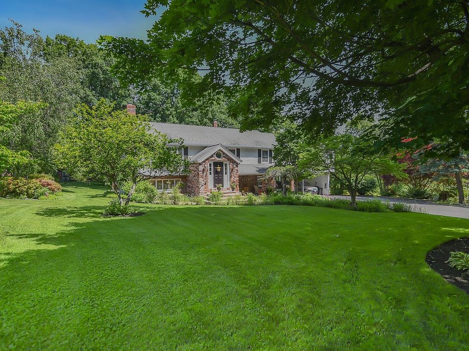 1st image of 150 Lowell Road