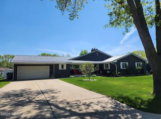 1240 2nd St NE, Watertown, SD 57201