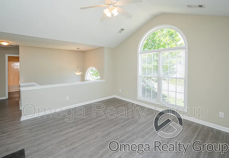 2815 Dotti Dr — Photo 8