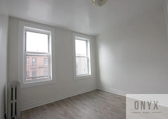 Rented by Onyx | media 2