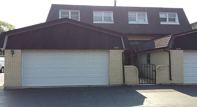 1st image of 5729 Edge Lake Dr #N