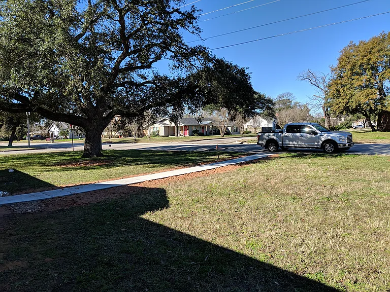 300 Francis Dr — Photo 19